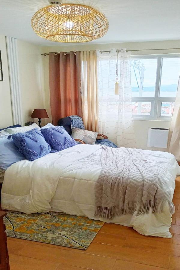 4Th Floor - Sea View Of Seawind Condominium ダバオ　シティ エクステリア 写真