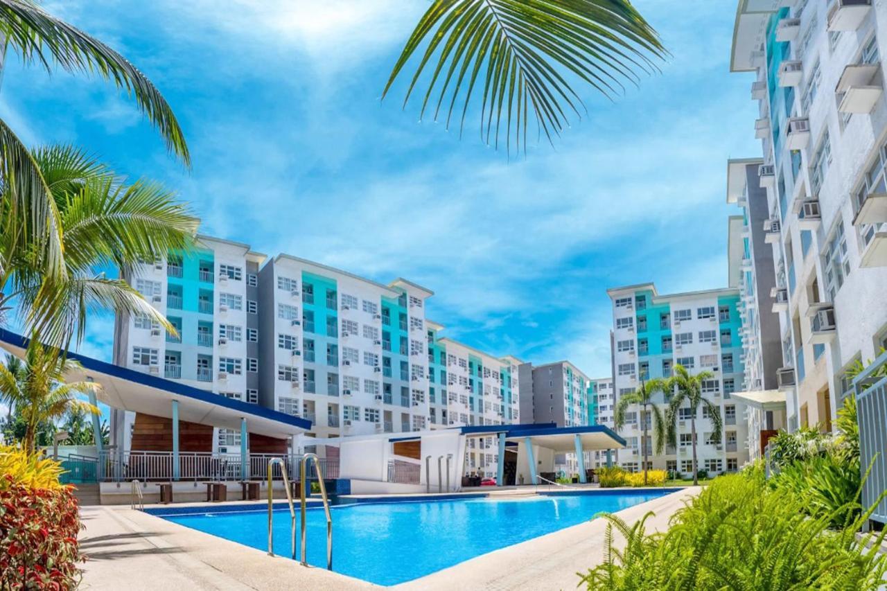 4Th Floor - Sea View Of Seawind Condominium ダバオ　シティ エクステリア 写真